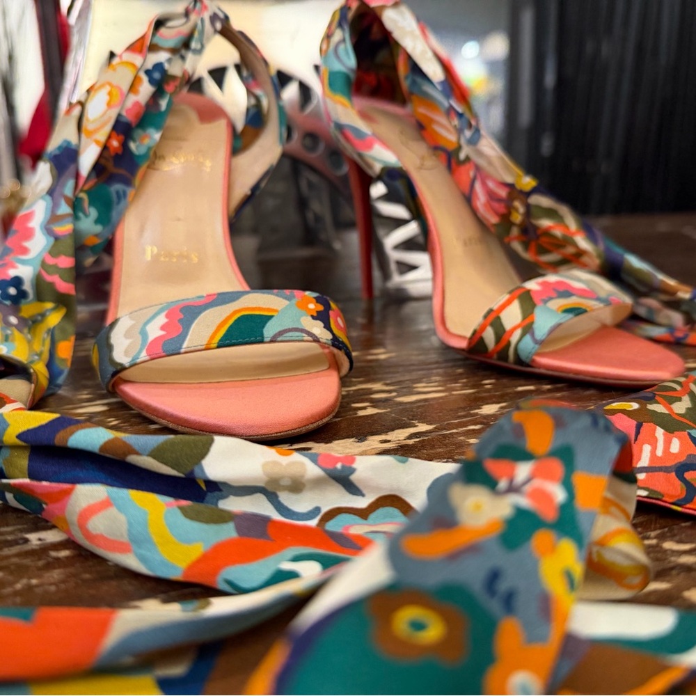 Christian Louboutin Douce Du Desert Silk Tie Pumps | Size 37 | Multicolor - Picture 5 of 5